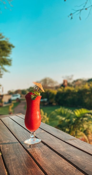 wp d992d564f58015f1777ddfe436b71078 The 3 Monkeys Restaurant | Zimbabwe